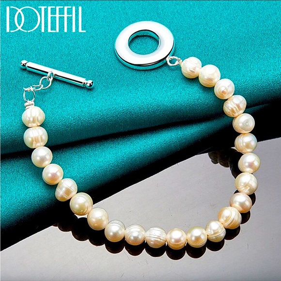 Timeless … Freshwater Pearls with 925 Sterling Silver bracelet!!! - Picture 4 of 6